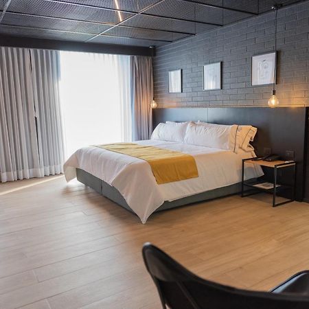 Fulton Business Luxury Hotel Guadalajara Exteriör bild
