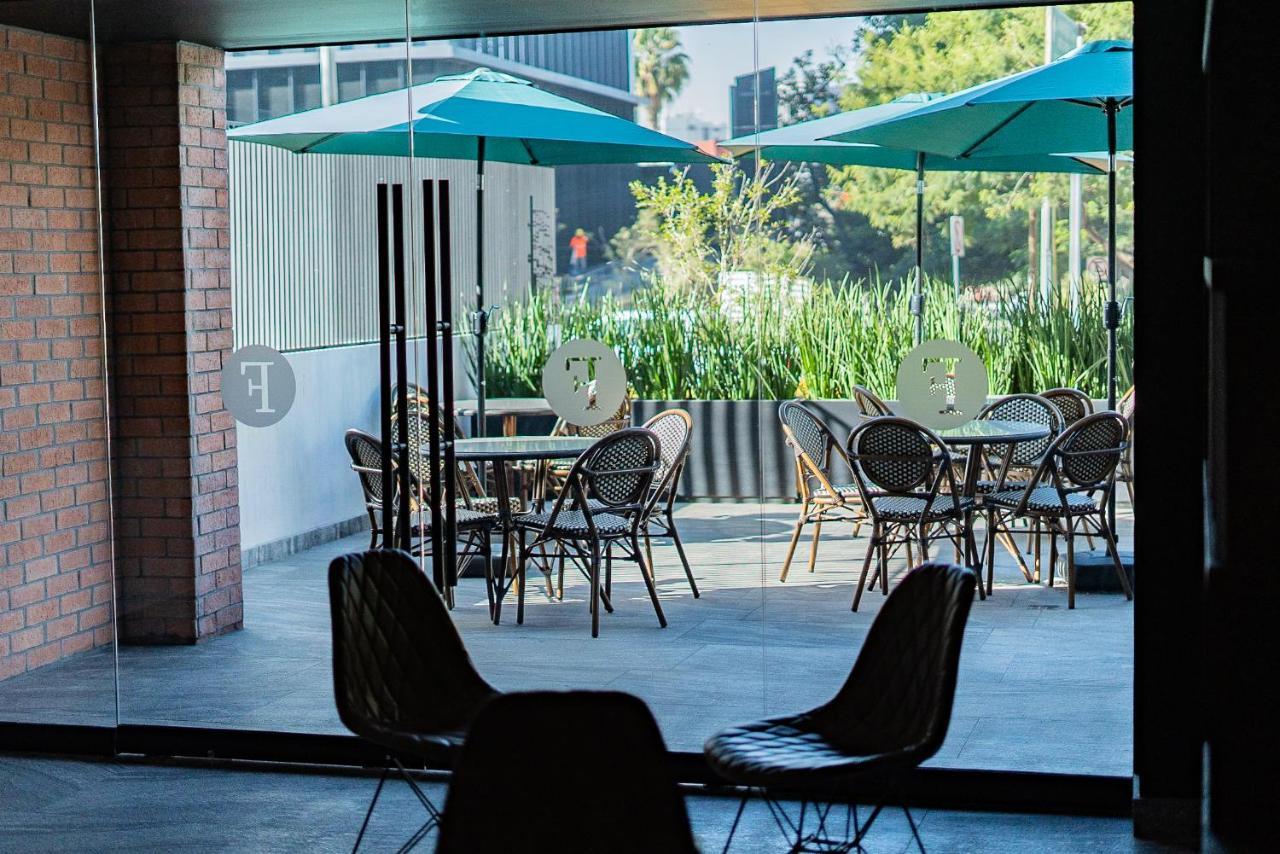 Fulton Business Luxury Hotel Guadalajara Exteriör bild