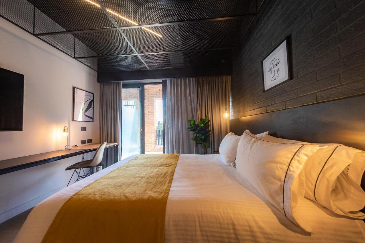 Fulton Business Luxury Hotel Guadalajara Exteriör bild